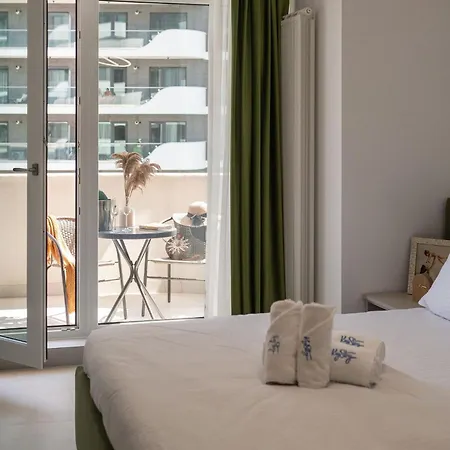 Onyx In Odyssey Spa&pool-parking Apartamento *